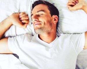 Массаж с конопляным маслом может оказать потрясающее воздействие на качество сна